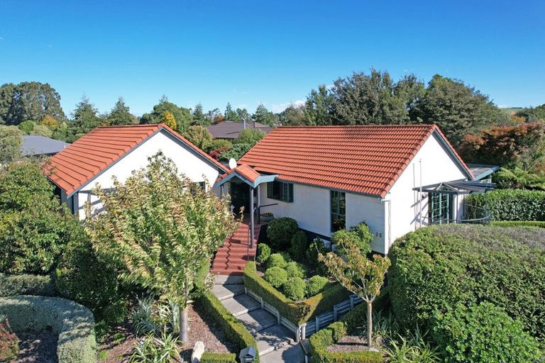 Photo of property in 25 Grove Avenue, Weston, Oamaru, 9401