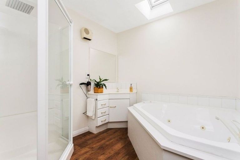 Photo of property in 1/5 Uldale Place, Westmorland, Christchurch, 8025