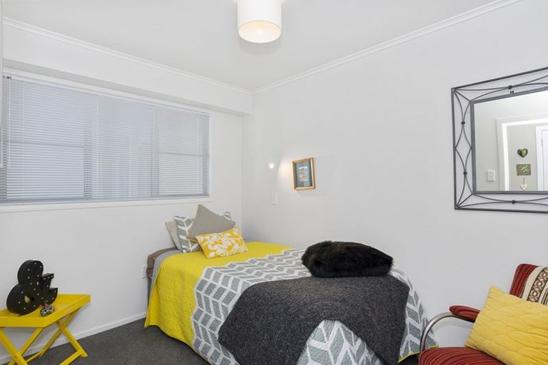 Photo of property in 3/22 Cliff Road, Tauranga, 3110