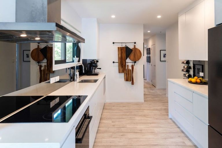 Photo of property in 2/47 Drake Street, Howick, Auckland, 2014