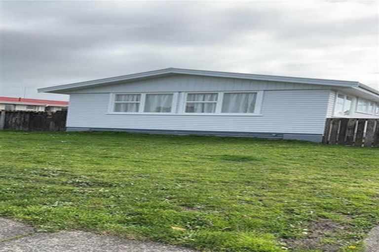 Photo of property in 9 James Henry Crescent, Huntly, 3700