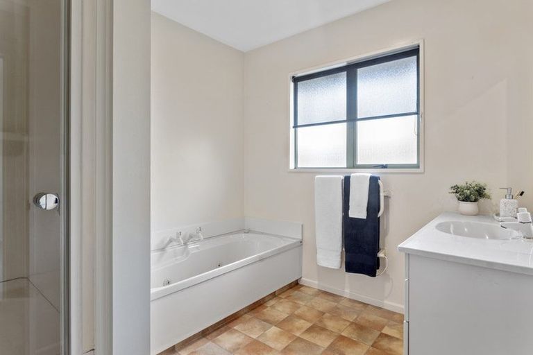 Photo of property in 172 White Street, Rangiora, 7400