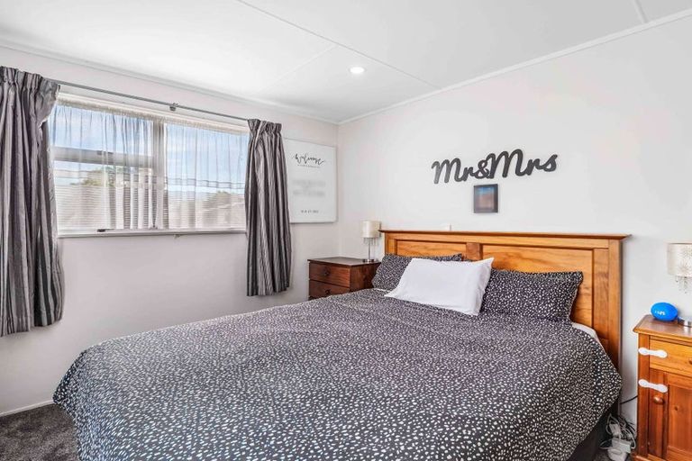 Photo of property in 11 Marybank Mews, Highbury, Palmerston North, 4412