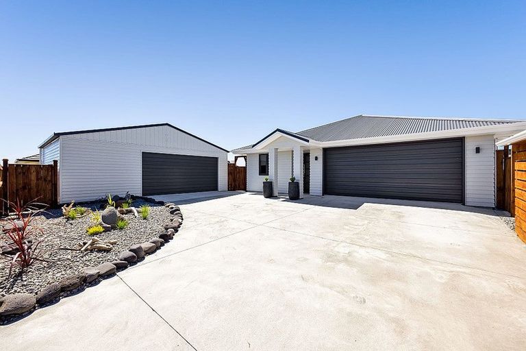 Photo of property in 50 County Drive, Hawera, 4610