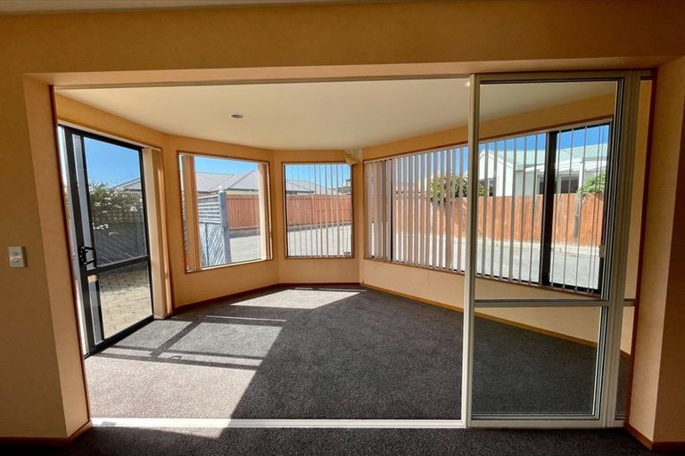 Photo of property in 77 Temple Crescent, Gleniti, Timaru, 7910