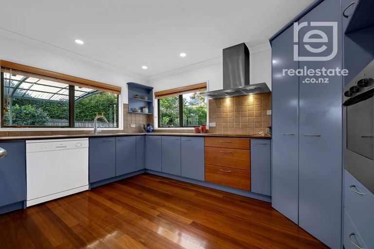 Photo of property in 4 Janome Place, Bucklands Beach, Auckland, 2014