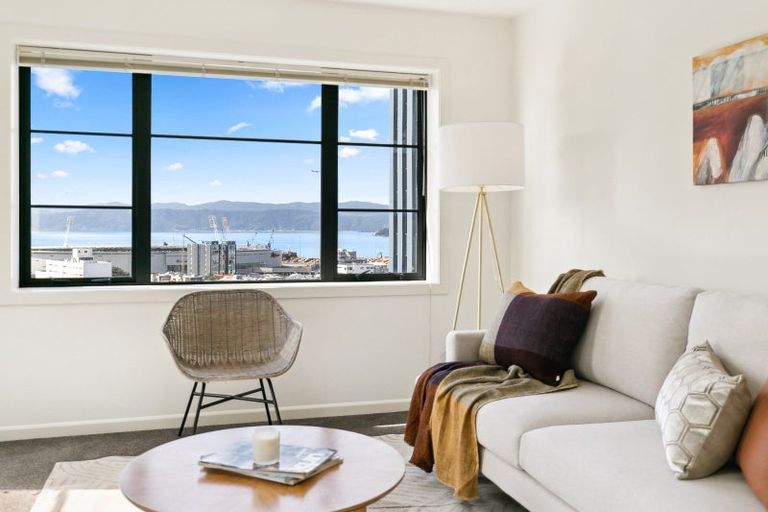 Photo of property in Westhaven Apartments, 24/127 Molesworth Street, Thorndon, Wellington, 6011