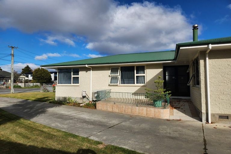 Photo of property in 59 Hills Road, Edgeware, Christchurch, 8013