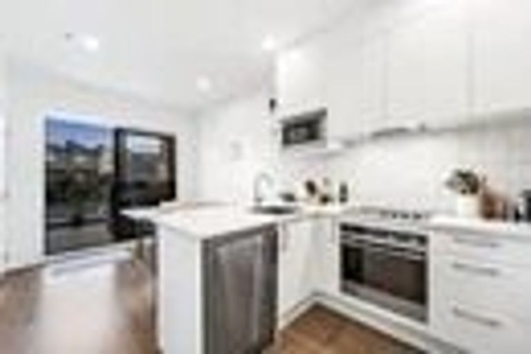 Photo of property in 26/28 Westgate Drive, Westgate, Auckland, 0614