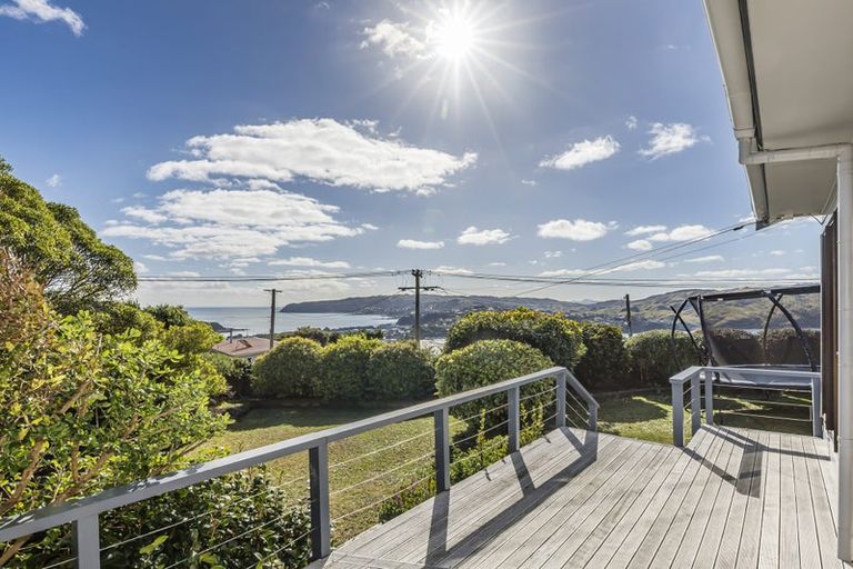 Photo of property in 54 Kahu Road, Paremata, Porirua, 5024