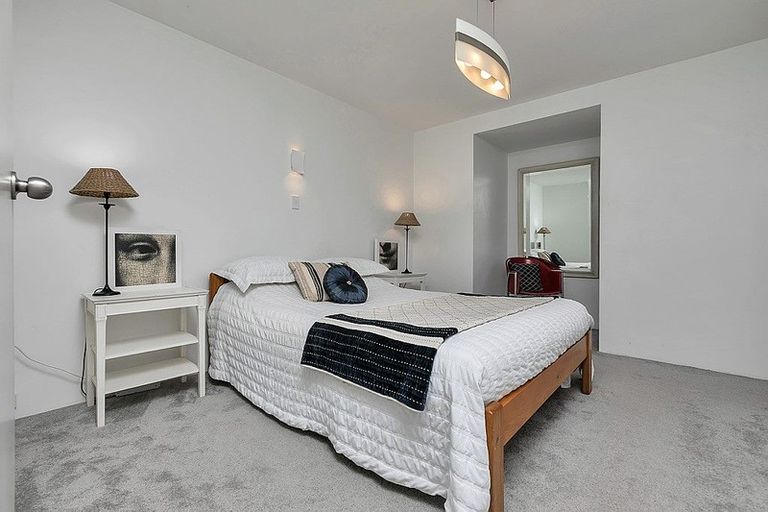 Photo of property in 3/34 Waiwera Place, Waiwera, Orewa, 0994