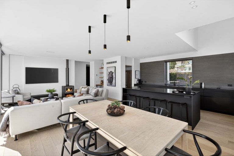 Photo of property in 1/61 Eely Point Road, Wanaka, 9305