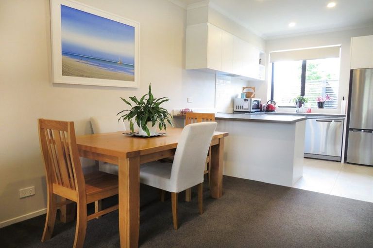 Photo of property in 91b Hobsonville Point Road, Hobsonville, Auckland, 0616