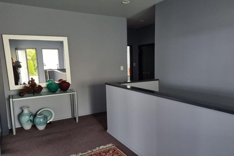 Photo of property in 6 Cromarty Place, Papakowhai, Porirua, 5024