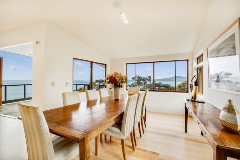 Photo of property in 16 Seacliffe Avenue, Belmont, Auckland, 0622