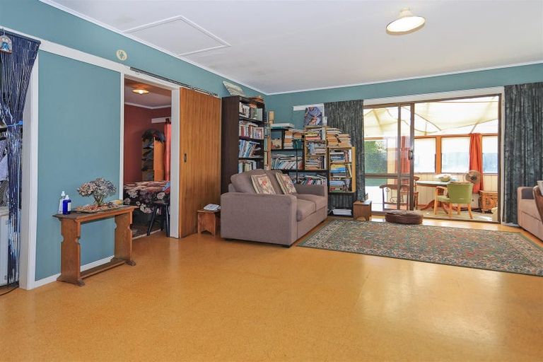 Photo of property in 240 Pukehina Parade, Pukehina, Te Puke, 3189