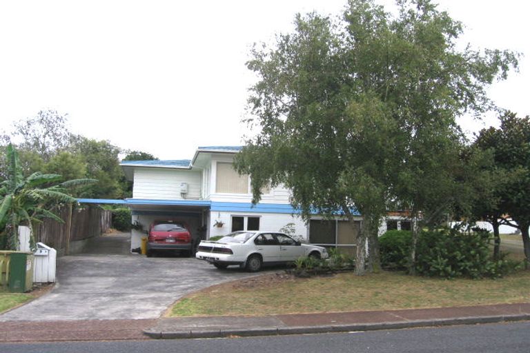 Photo of property in 9 Ellen Avenue, Hillcrest, Auckland, 0627