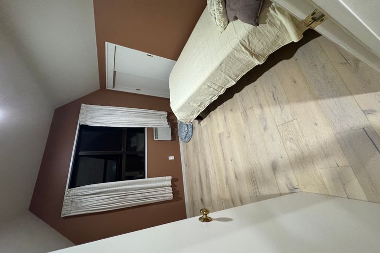 Photo of property in 1/26 Ronald Macken Place, Windsor Park, Auckland, 0632