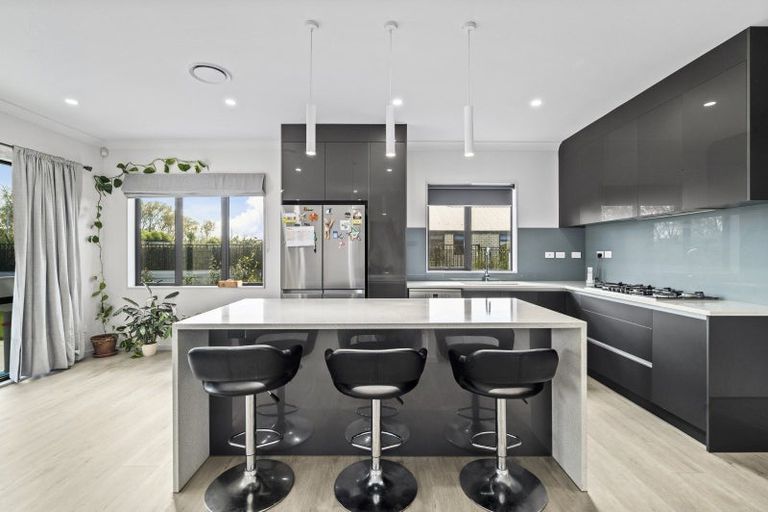 Photo of property in 44 Huka Heights Drive, Rangatira Park, Taupo, 3330