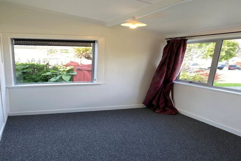 Photo of property in 2 Maxwell Place, Maraenui, Napier, 4110
