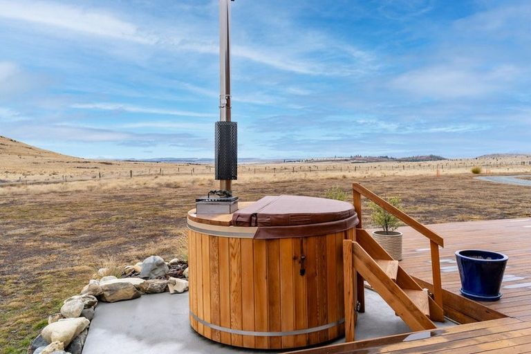 Photo of property in 135a Ben Ohau Road, Ben Ohau, Twizel, 7999