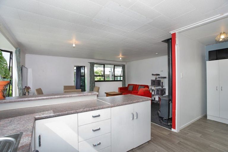 Photo of property in 11a Harris Street, Marton, 4710