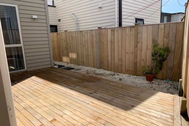 Photo of property in 64 Craigs Way, Hobsonville, Auckland, 0616