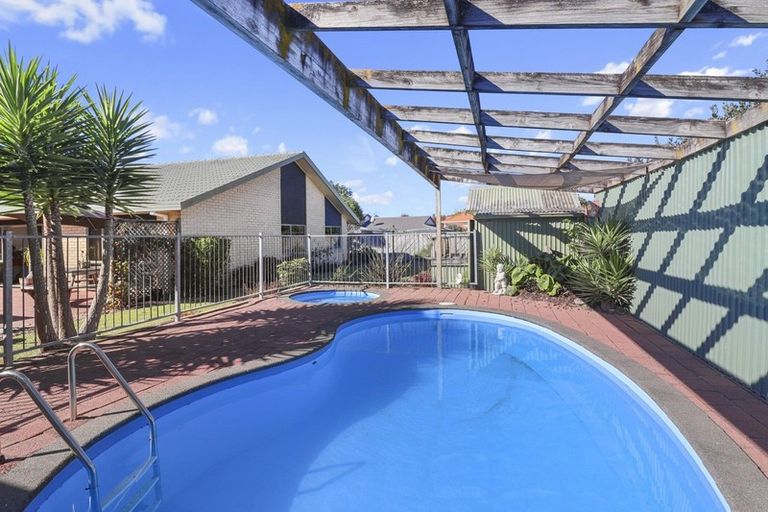 Photo of property in 53 Seales Road, Morrinsville, 3300