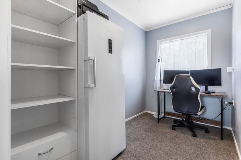 Photo of property in 20 Rotoiti Avenue, Pakuranga Heights, Auckland, 2010