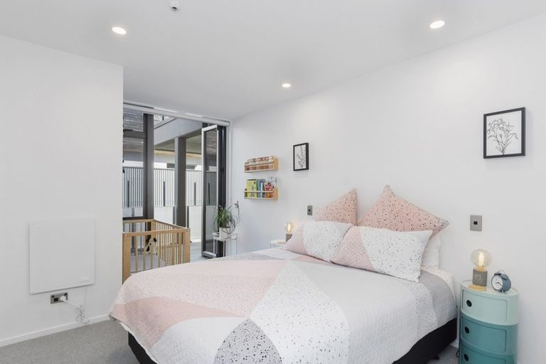 Photo of property in Vivaldi Apartments, 2/48 Marine Parade, Mount Maunganui, 3116