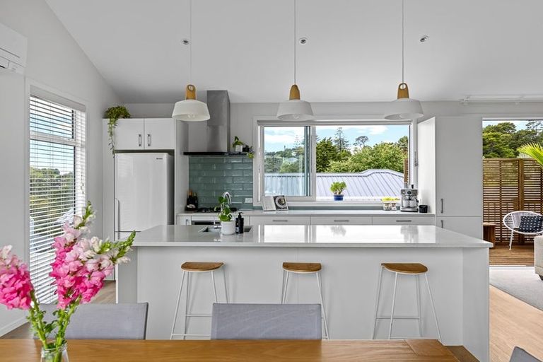 Photo of property in 14 Three Brothers Place, Warkworth, 0981