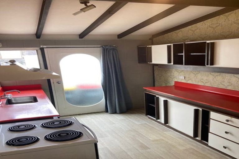 Photo of property in 3/589 Barbadoes Street, Edgeware, Christchurch, 8013