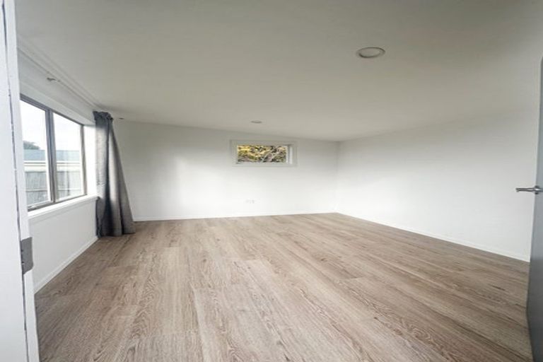 Photo of property in 113 Gayhurst Road, Dallington, Christchurch, 8061