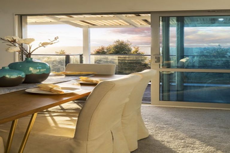 Photo of property in 2 Dhaka Lane, Ranui, Auckland, 0612