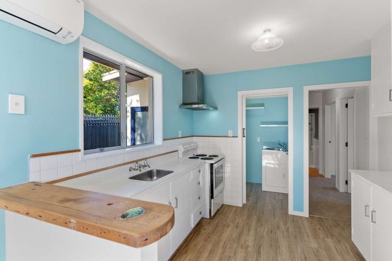 Photo of property in 36a Shaw Avenue, New Brighton, Christchurch, 8083
