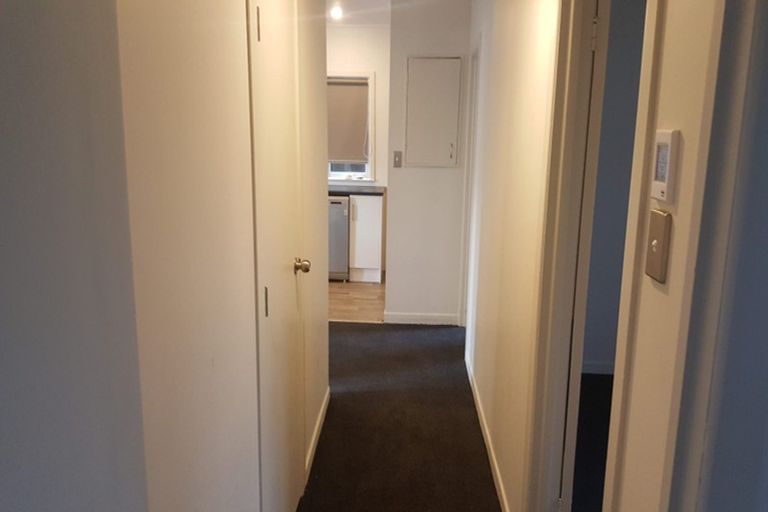 Photo of property in 163 Beach Haven Road, Beach Haven, Auckland, 0626