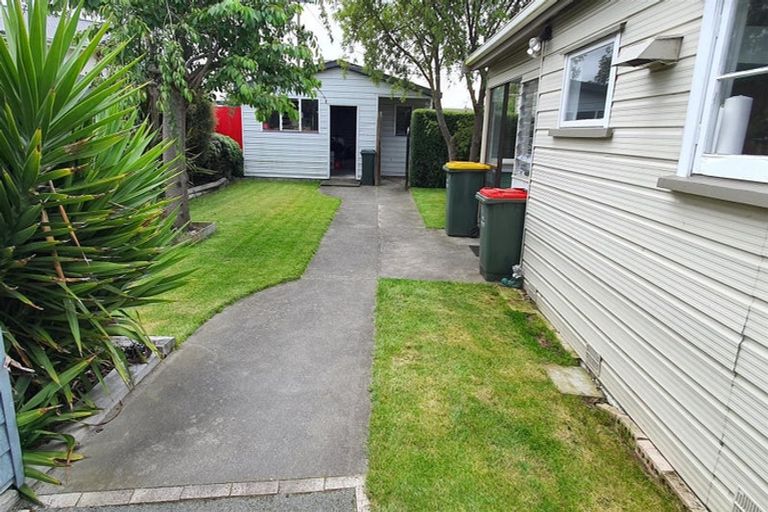 Photo of property in 1 Edward Street, Waimate, 7924