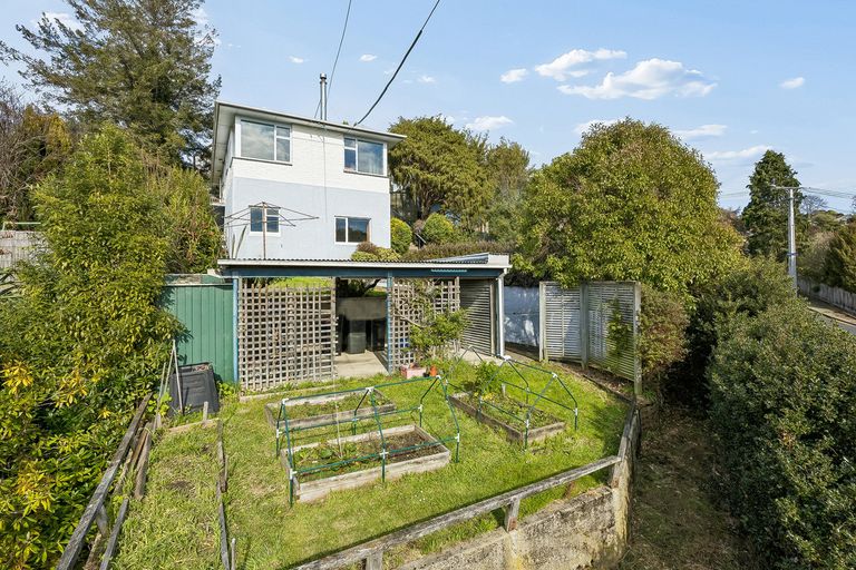 Photo of property in 28 Carson Street, Mornington, Dunedin, 9011