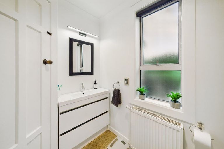 Photo of property in 17 Marama Avenue North, Otatara, Invercargill, 9879