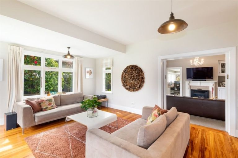 Photo of property in 1 Claremont Avenue, Papanui, Christchurch, 8053