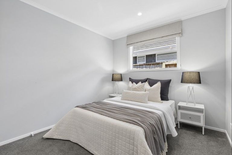 Photo of property in 22 Clare Street, Cambridge, 3434