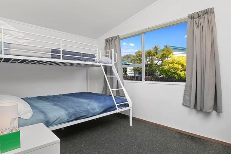 Photo of property in 922a Papamoa Beach Road, Papamoa Beach, Papamoa, 3118