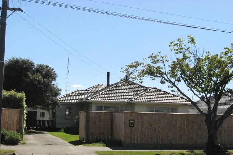 Photo of property in 310 Wairakei Road, Bryndwr, Christchurch, 8053