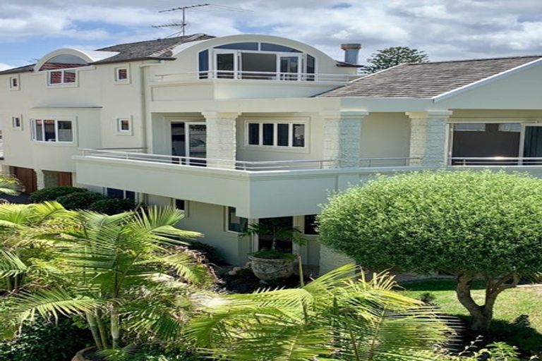 Photo of property in 2/17a William Street, Takapuna, Auckland, 0622