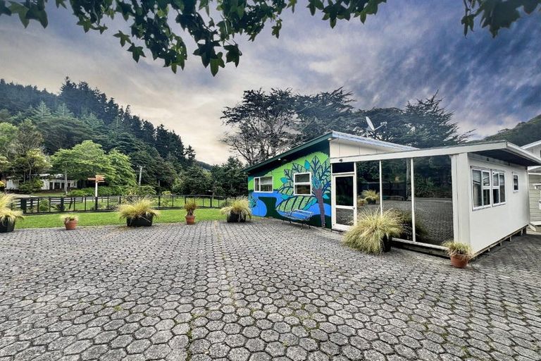 Photo of property in 317 Moores Valley Road, Wainuiomata, 5373