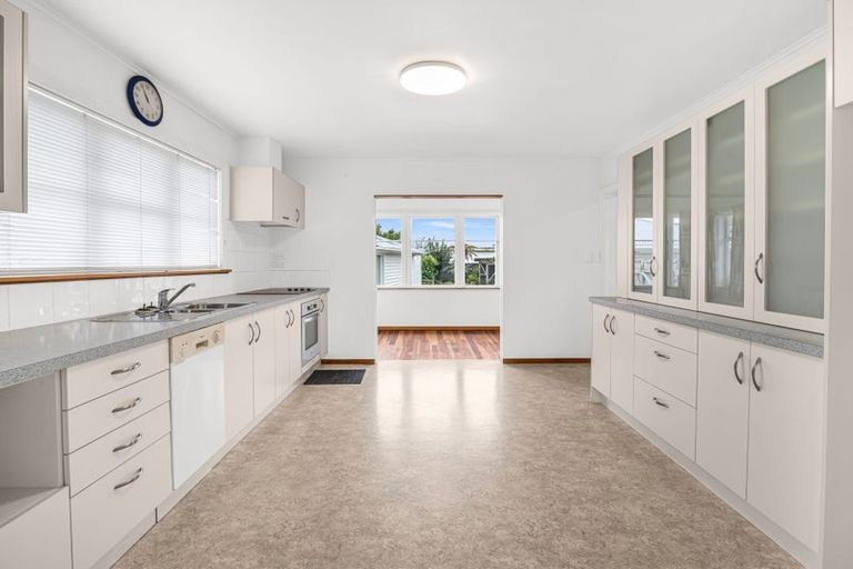 Photo of property in 3 Roosevelt Street, Levin, 5510