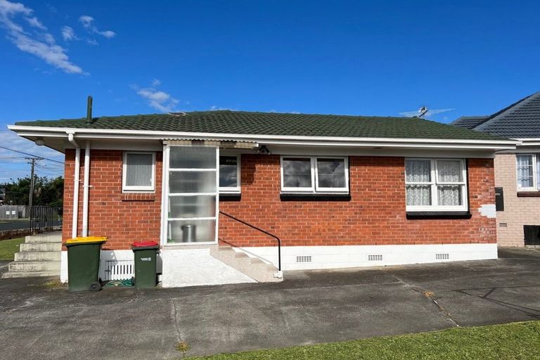 Photo of property in 1/9 Hill Road, Papatoetoe, Auckland, 2025