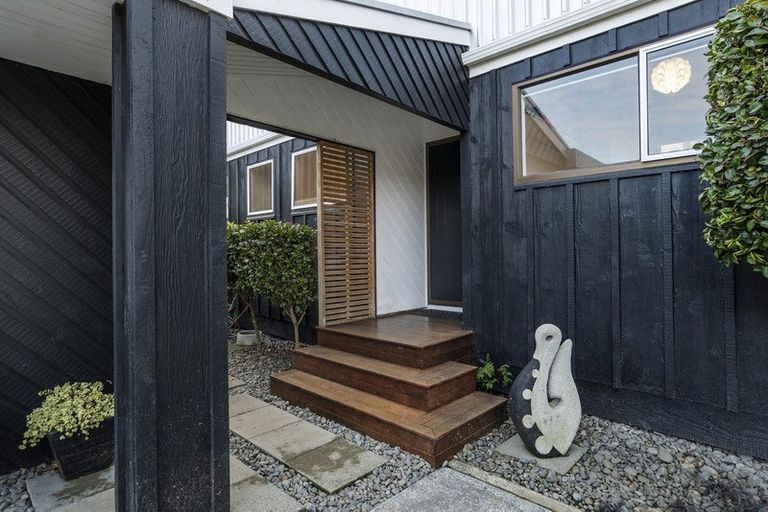 Photo of property in 8 Awanui Place, Welcome Bay, Tauranga, 3112