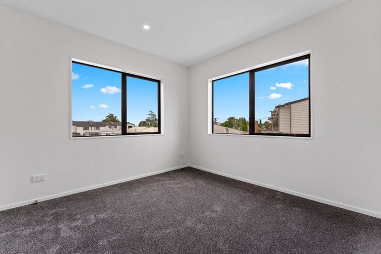 Photo of property in 133e Manuroa Road, Takanini, 2112