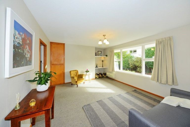 Photo of property in 2/6 Pulford Place, Ilam, Christchurch, 8041